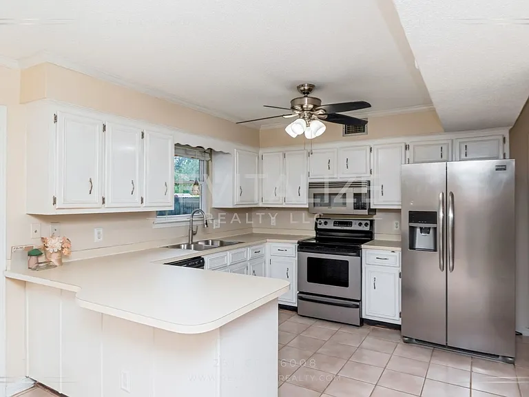 9490 Cinder Dr — Photo 5