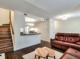 100 Redpath Ave #16, Toronto, ON M4S 2J7