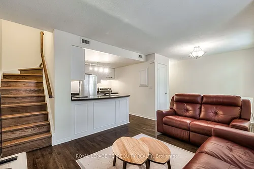 100 Redpath Ave #16 Photo 1