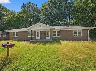 222 Opal Dr, Roswell, GA 30075