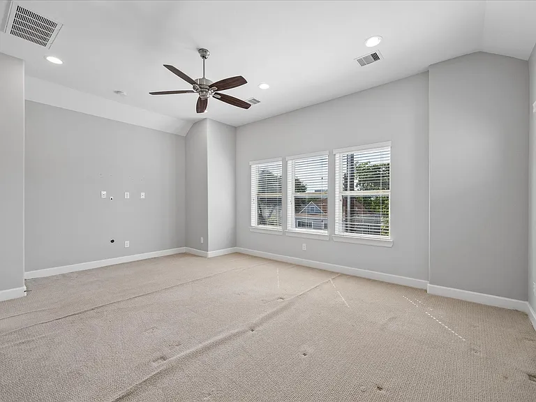 4107 Austin St — Photo 10