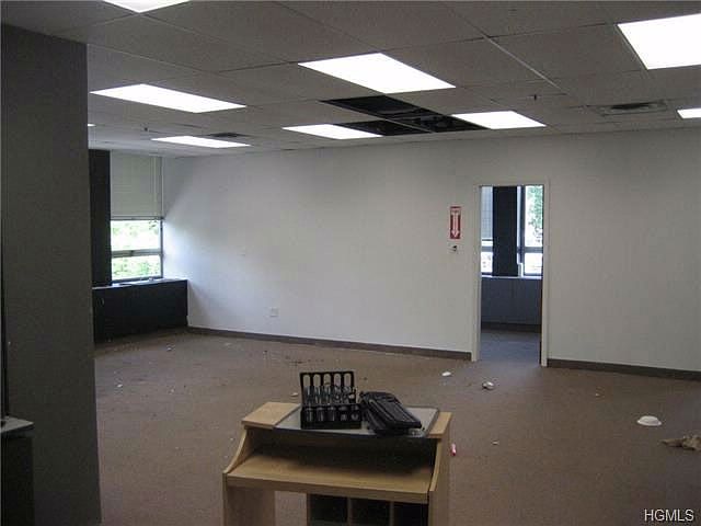 2nd image of 61 S Main St Ste 5