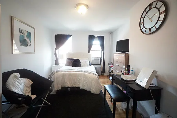 Rented by Keller Williams NYC | media 26