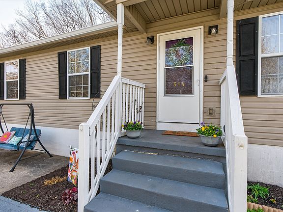4th image of 514 Hidden Hills Way