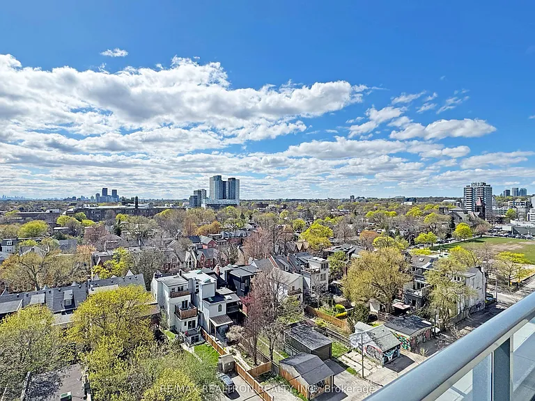 664 Spadina Ave #1001 — Photo 18
