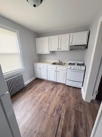 1 bed, $1,350 — Photo 3