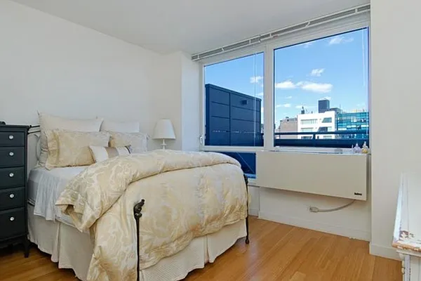 Rented by Corcoran | media 12