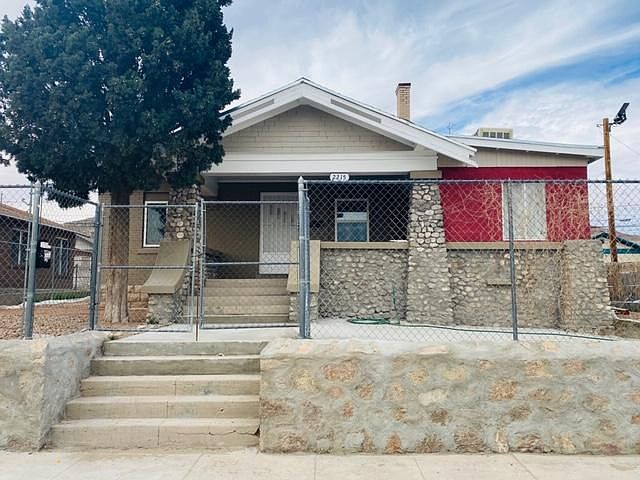 1st image of 2215 E Yandell Dr