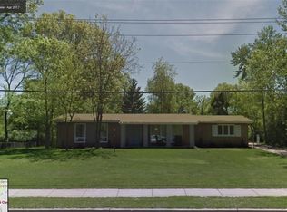 15256 Clayton Rd, Ballwin, MO 63011