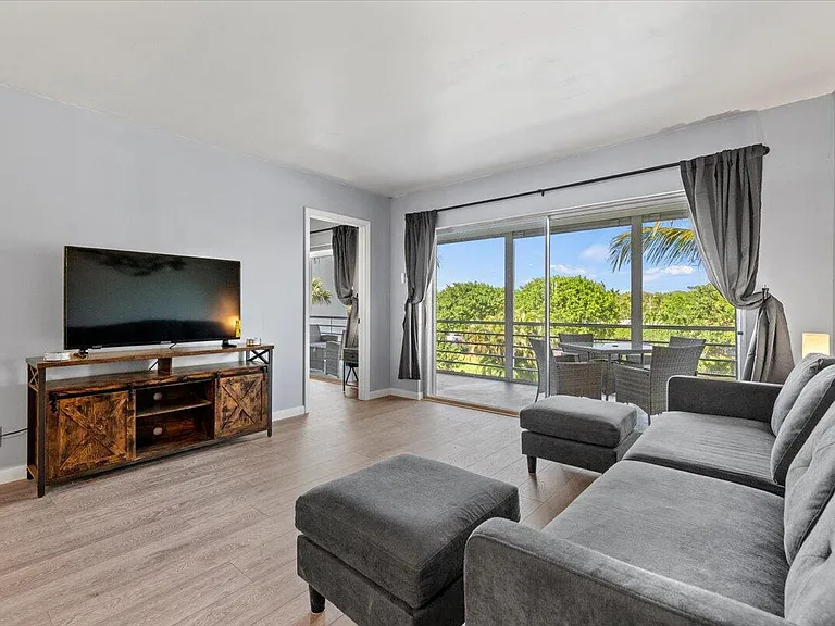 300 Waterway Dr S #308 — Photo 17