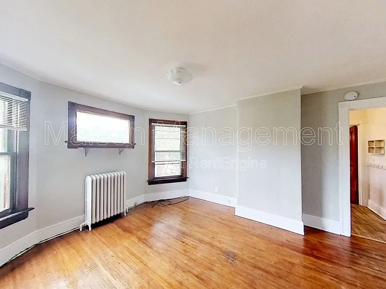 583 Averill Ave #3 — Photo 4