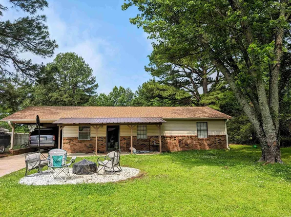 806 Avenue 6 SE, Atkins, AR 72823