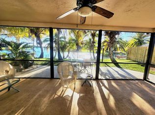 1423 Riverside Cir, Wellington, FL 33414