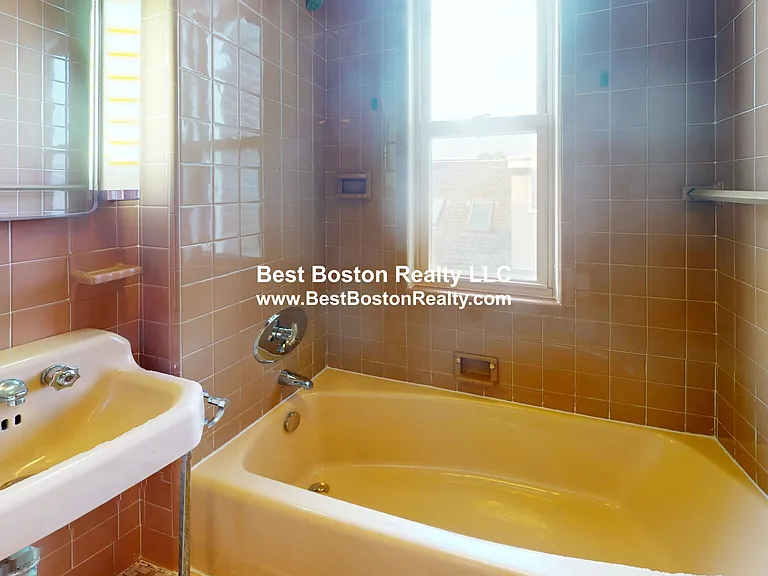 24 Mayberry Ave #3 — Photo 13