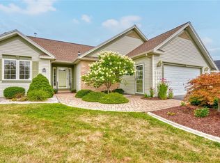 72 Sotheby Dr, Rochester, NY 14626