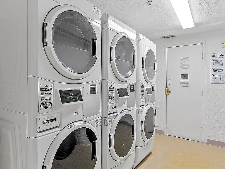 3 Pembroke Dr #5 — Photo 15