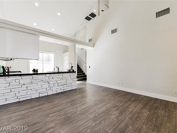 3rd image of 6001 Shining Light Ave