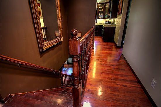 Upper hallway and stairway