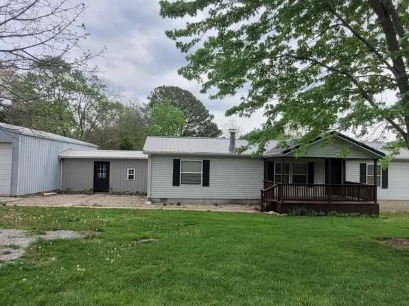 11829 E Idlewood Rd, Mount Vernon, IL 62864