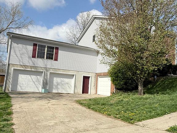 3rd image of 206 Rookwood Ct