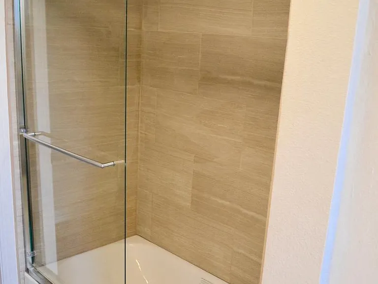 15551 Boleyn Cir #B — Photo 5