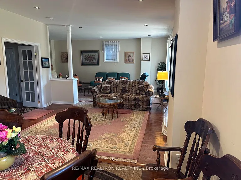 95 Ames Cres #BASEMENT — Photo 7
