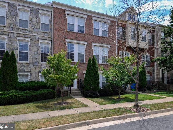 1112 Patrick St