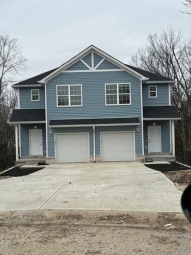 296-298 Williamsburg Ln #1 Photo 1
