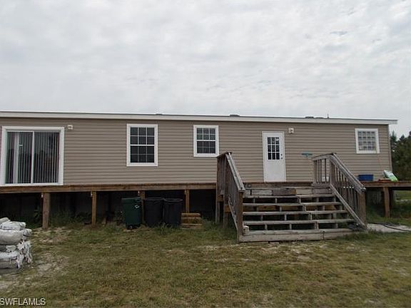 3rd image of 13880 Dancy Ave
