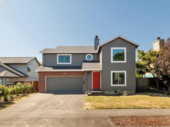2880 SE Tumblestone Dr, Hillsboro, OR 97123