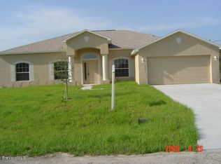 220 Farmington St SW, Palm Bay, FL 32908