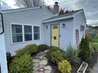 51 Parish Ln, Windsor, CT 06095