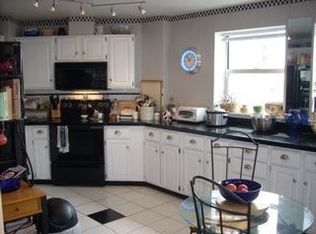 9 Park Ave, Hull, MA 02045
