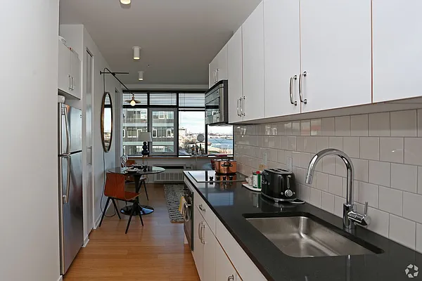 Rented by URBY Staten Island | media 7