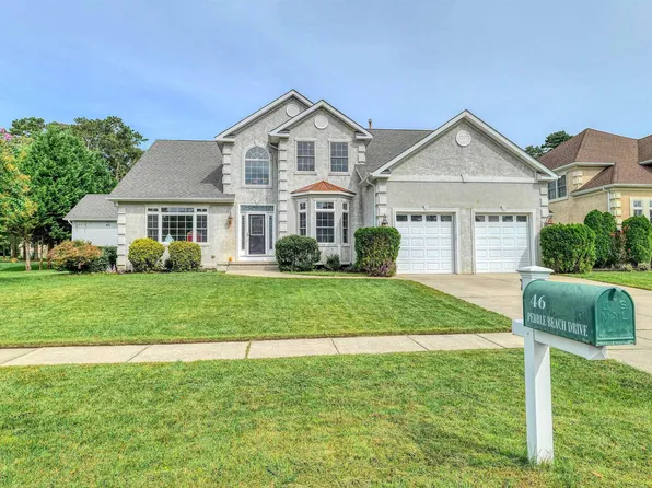 46 Pebble Beach Dr, Egg Harbor Township, NJ 08234