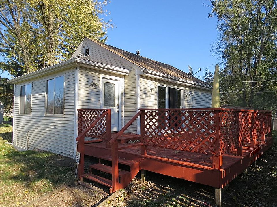 Very Cute Updated 1BR Home