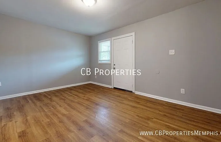 4360 Bluebell St — Photo 2