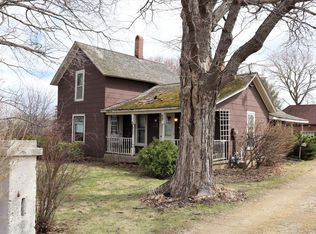 N1250 Maple Ridge Rd, Lake Geneva, WI 53147