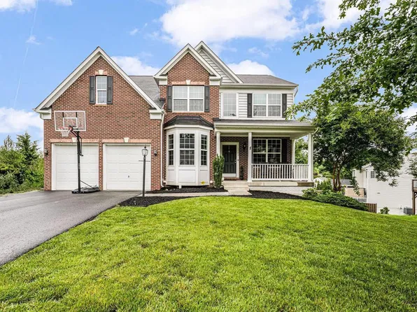 3104 Reach Eagle Ct, Woodbridge, VA 22191