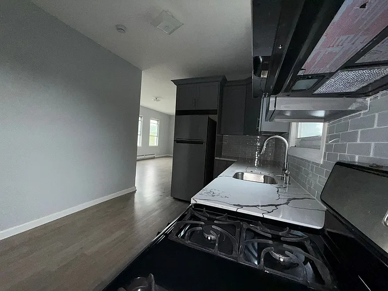 832 Hussa St #2 — Photo 7