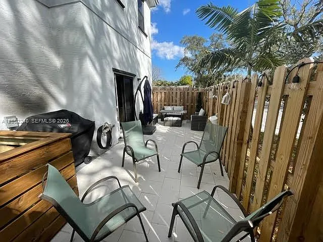 1524 SW 28th St #1524 — Photo 21