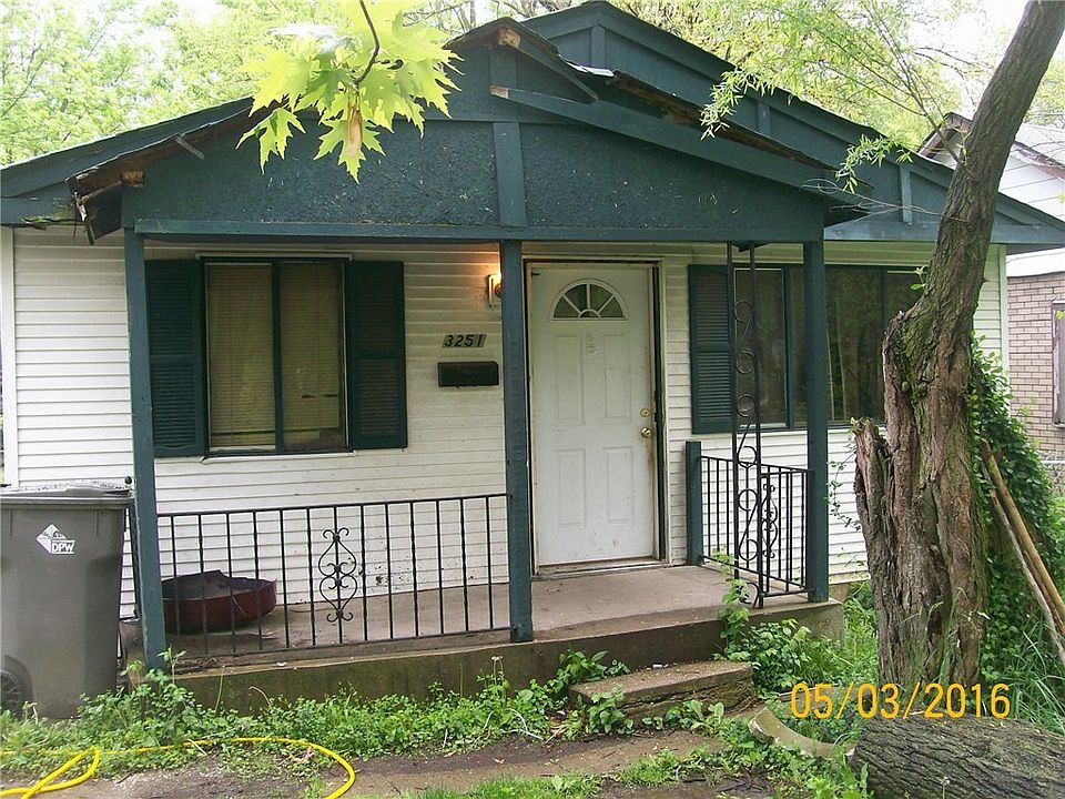 1st image of 3251 Schofield Ave