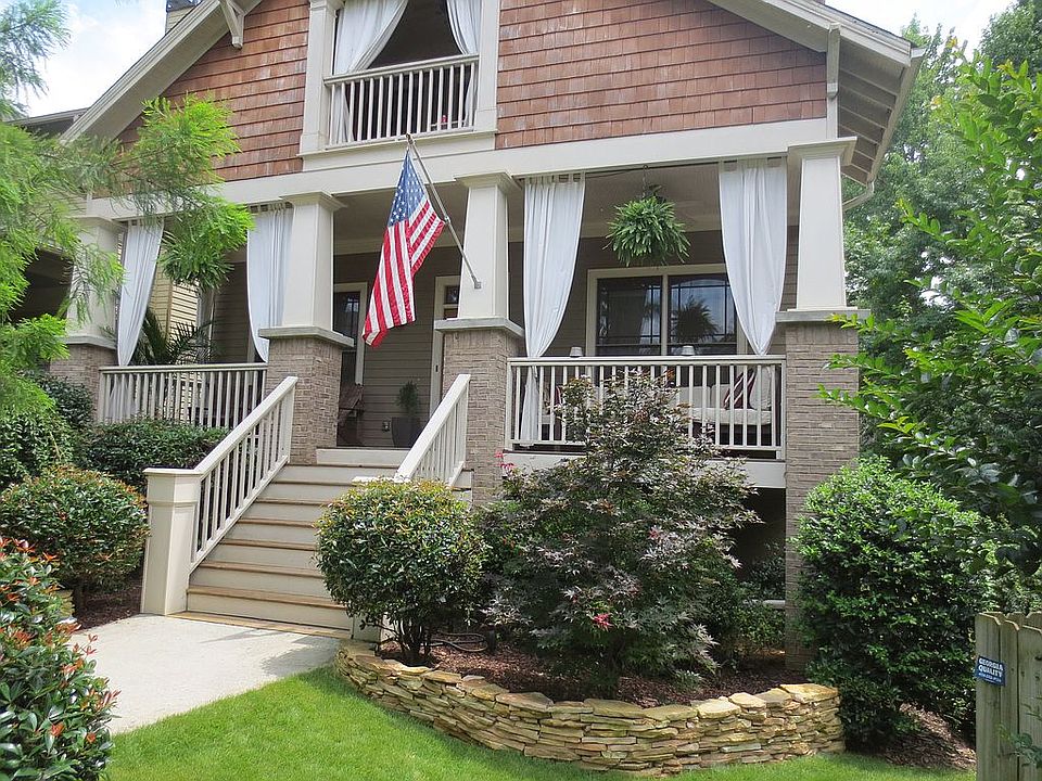 2nd image of 190 Hawthorn Cir