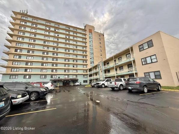 3320 Bardstown Rd APT V21, Louisville, KY 40218