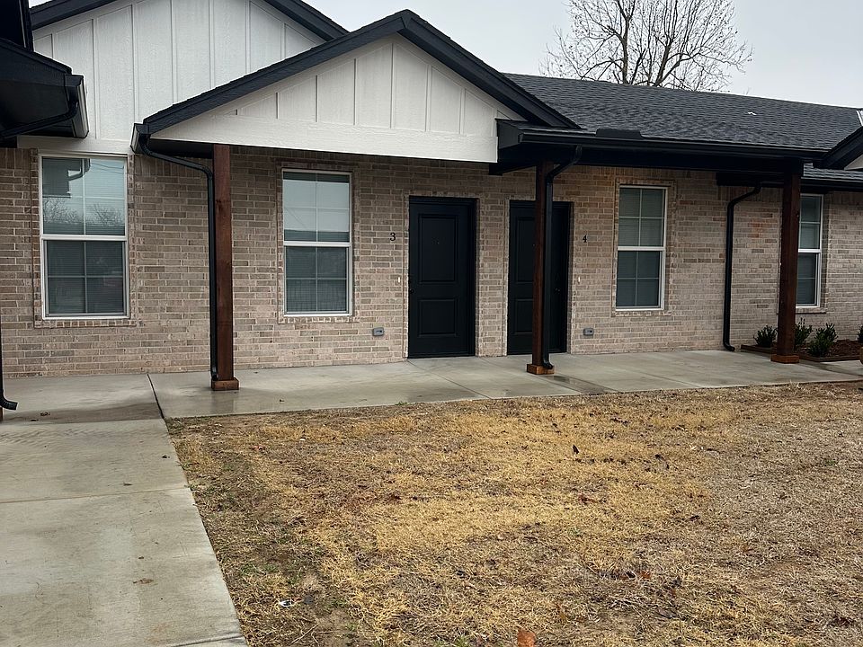 1st image of 227 W Fairchild Dr Unit 4