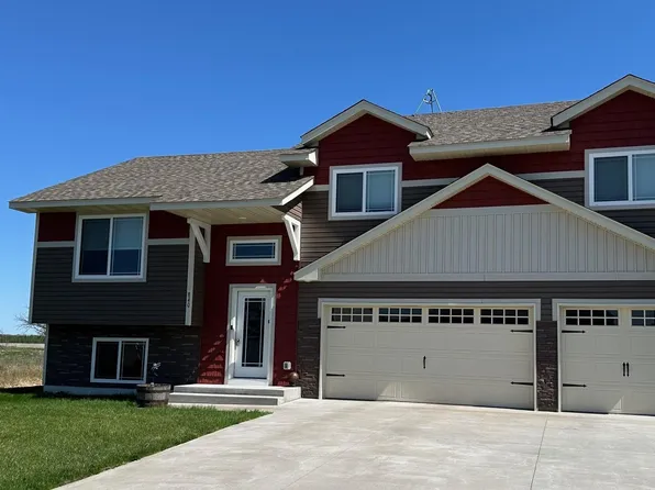 840 Highview Loop SE, Pine City, MN 55063