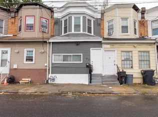 39 N 22nd St, Camden, NJ 08105