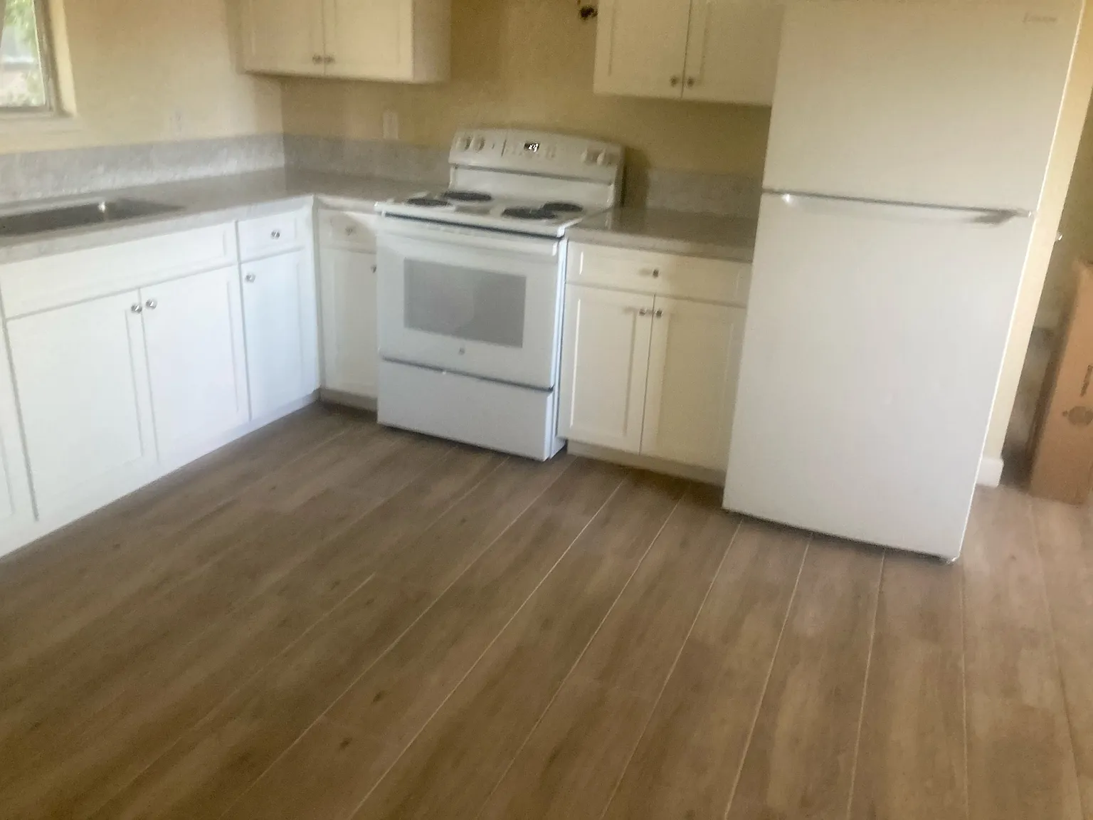 2 bed, 800 sqft, $1,195 — Photo 3