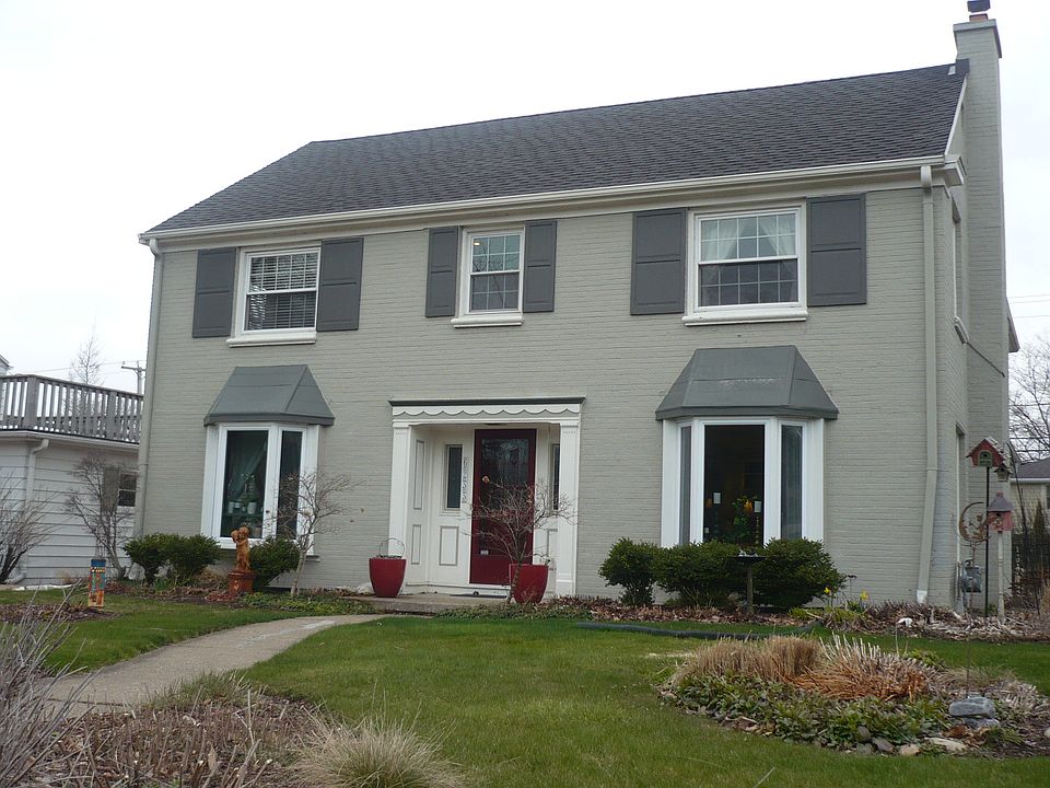 1st image of 6233 N Lake Dr