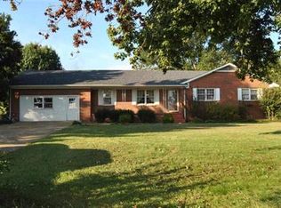 170 Fancy Rd, Dresden, TN 38225